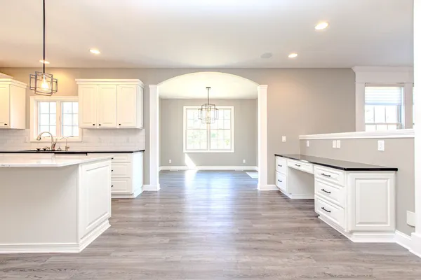 $595,000 | 59 Stonebrook Court, Bloomington, IL 61704