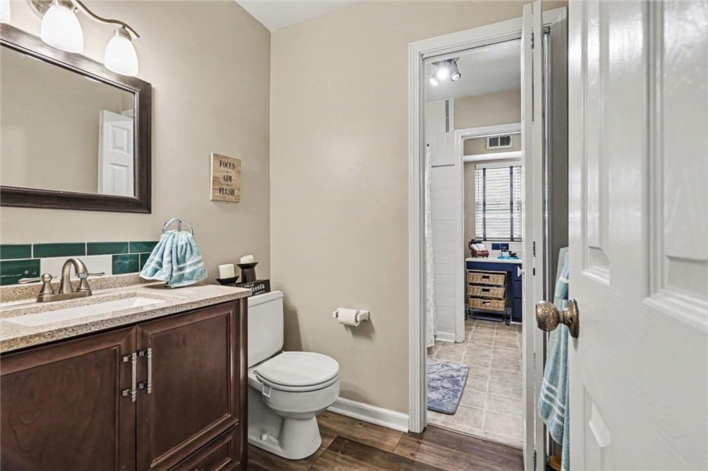 111 West Bannister Road, Unit 2 Kansas City, MO 64114 - Photo 16 of 29