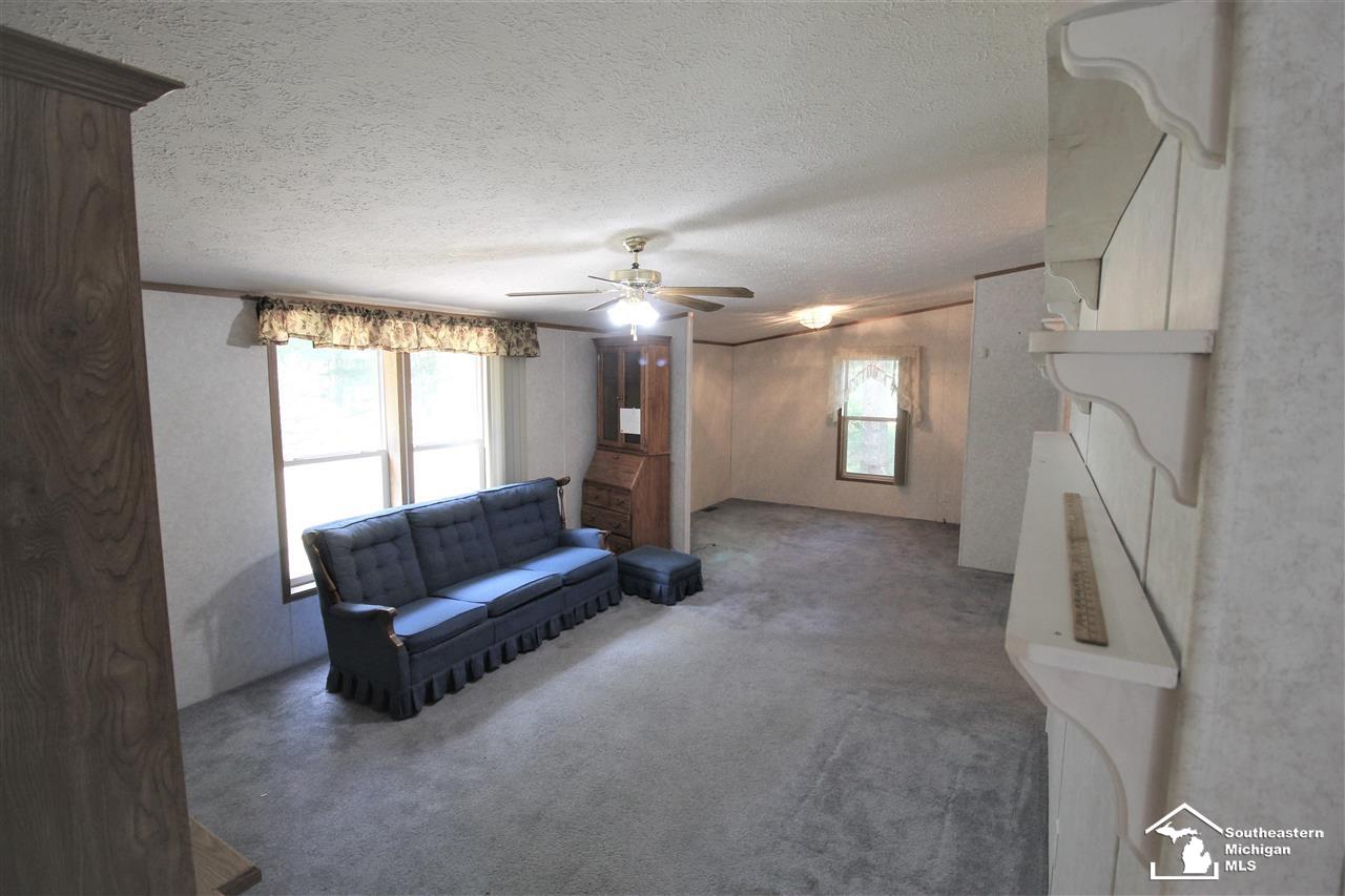 11473 Secor Road Petersburg, MI 49270 - Photo 8 of 16