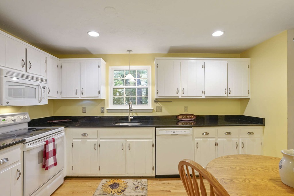 76 Key Street, Unit 76 Millis, MA 02054 - Photo 5 of 24