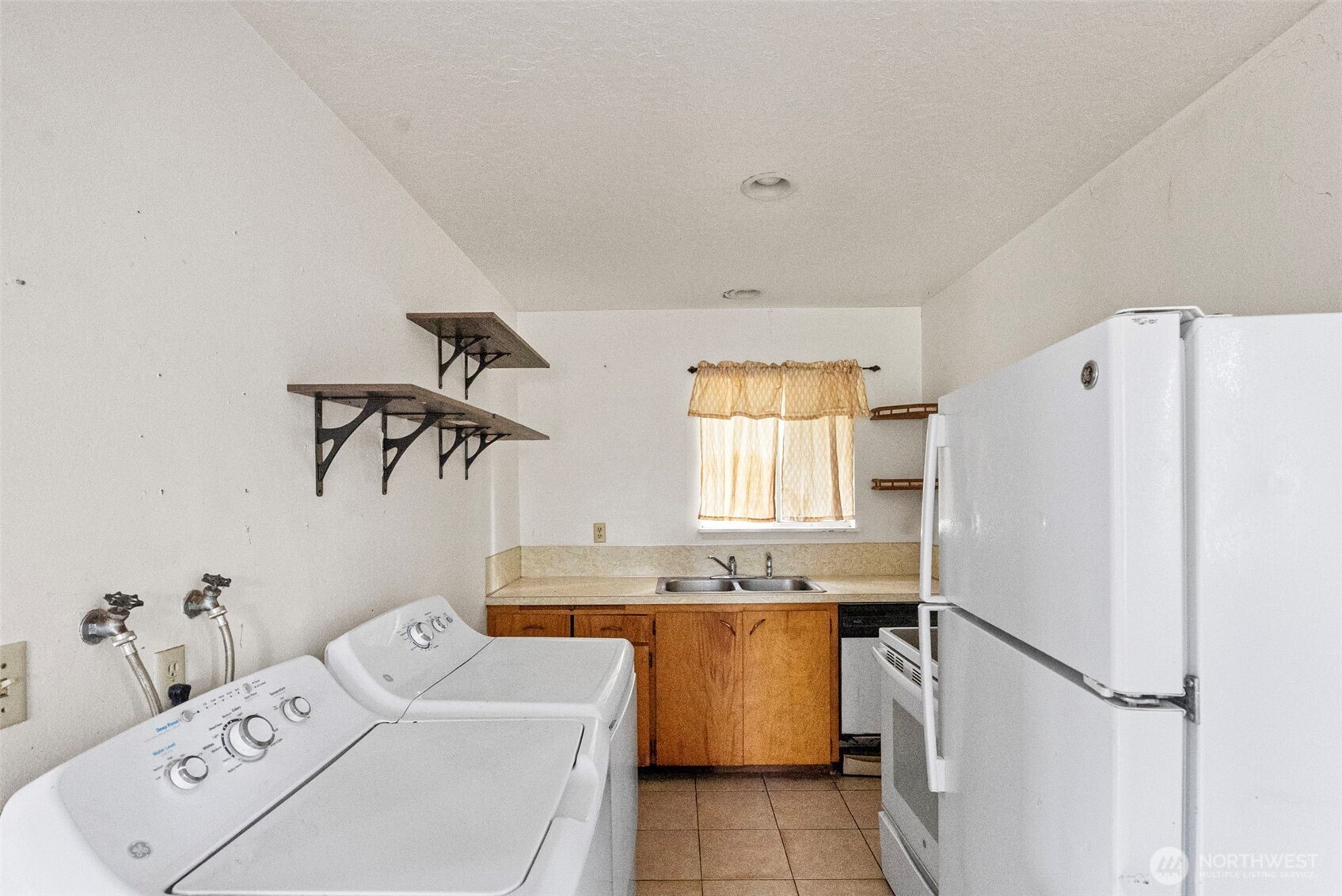 8216 175th Avenue Southwest Longbranch, WA 98351 - Photo 8 of 20