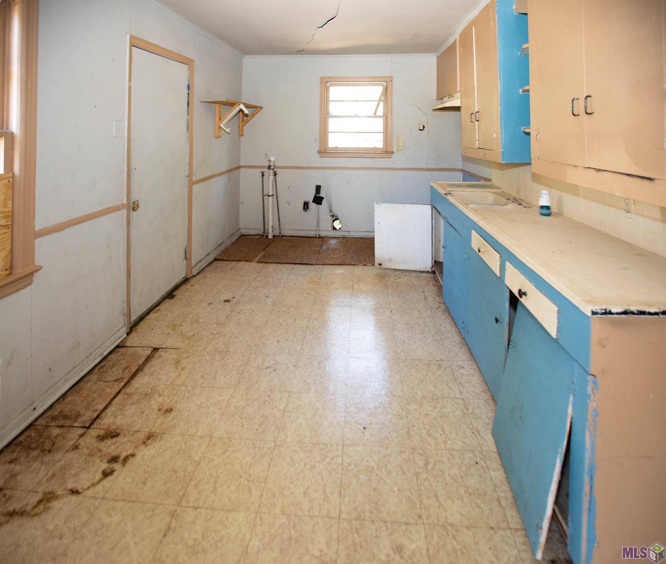 5153 Byron Avenue Baton Rouge, LA 70805 - Photo 6 of 13 Gallery Image 6
