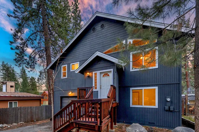 $899,900 | 13271 Moraine Road, Truckee, CA 96161