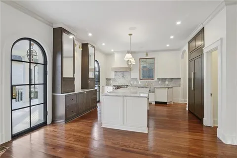 $1,649,000 | 5236 Pitt Street, New Orleans, LA 70115