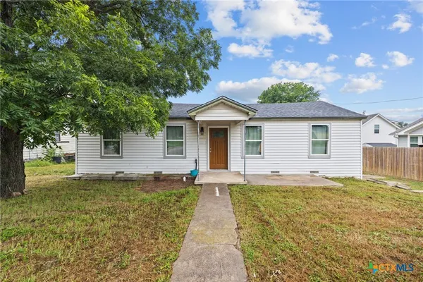 $220,000 | 409 North 14th Street, Gatesville, TX 76528