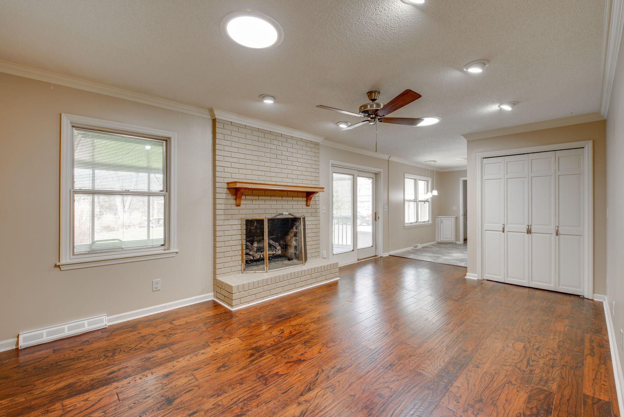 462 Castle Road Dalton, GA 30720 - Photo 21 of 48 40-web-or-mls-DSC_0289