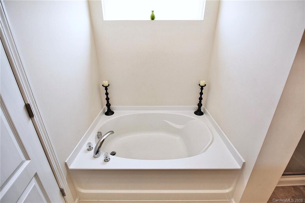 12810 Longstraw Road Charlotte, NC 28227 - Photo 20 of 36 Gallery Image 20