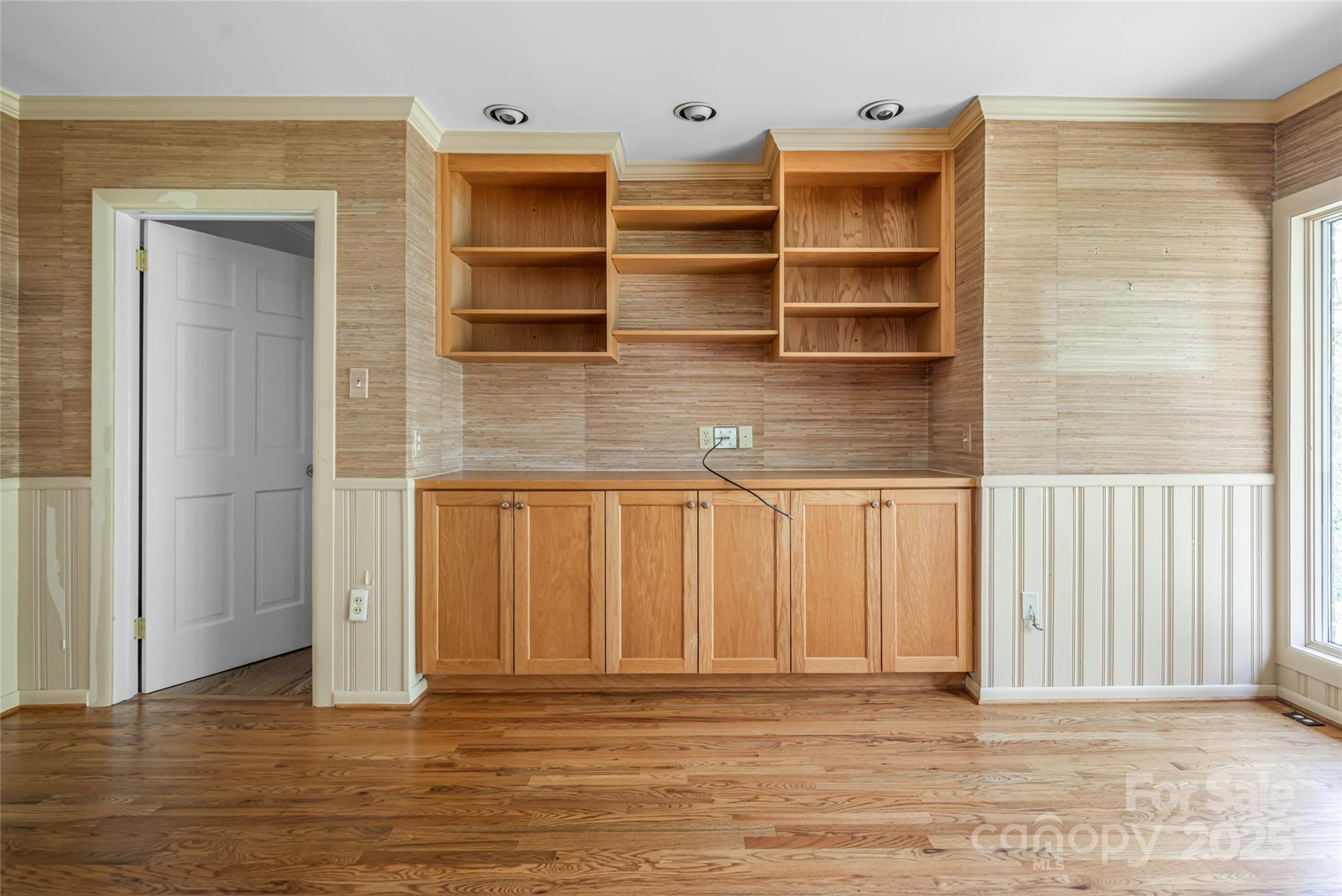 426 Vanderbilt Road Asheville, NC 28803 - Photo 11 of 46