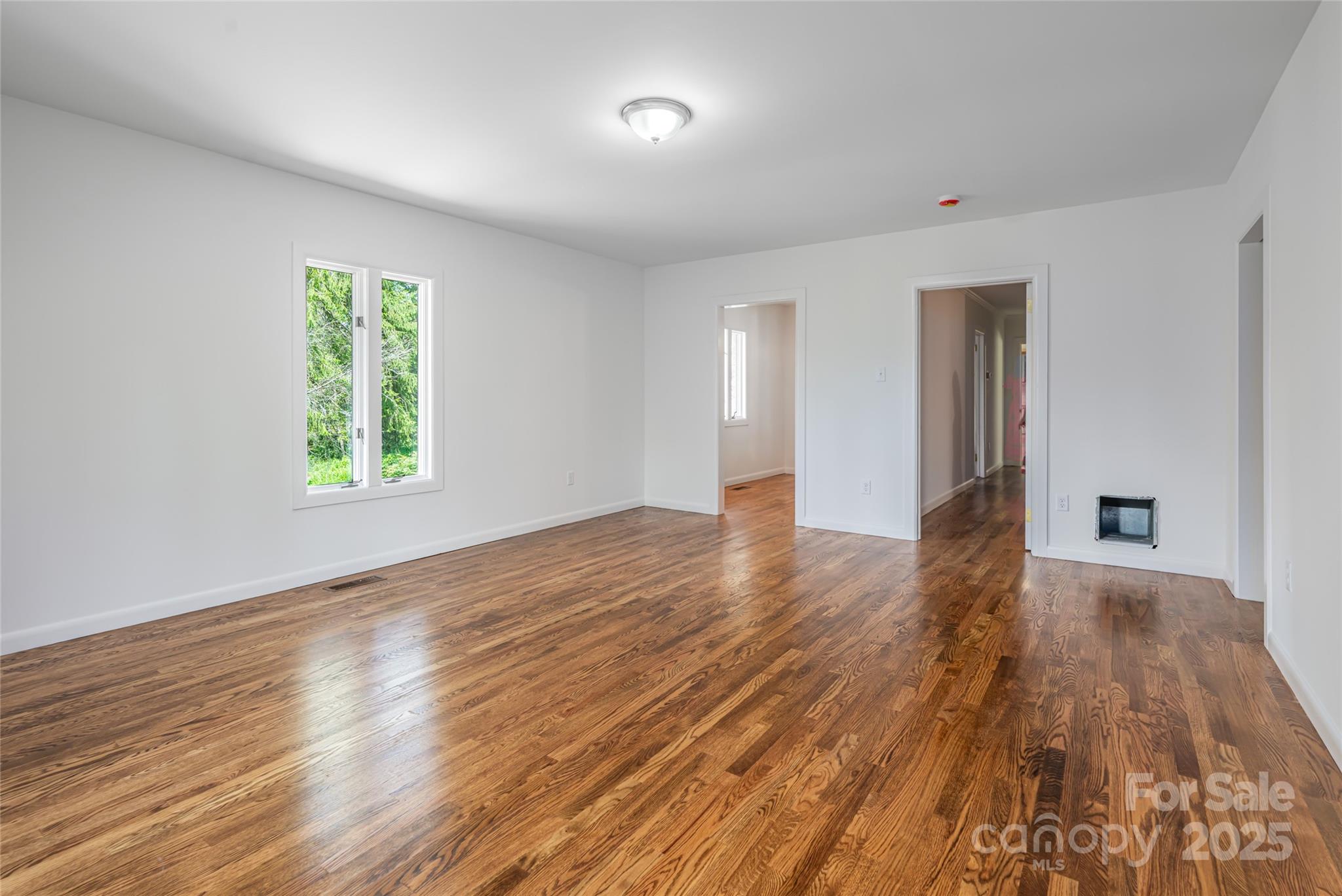 426 Vanderbilt Road Asheville, NC 28803 - Photo 23 of 46