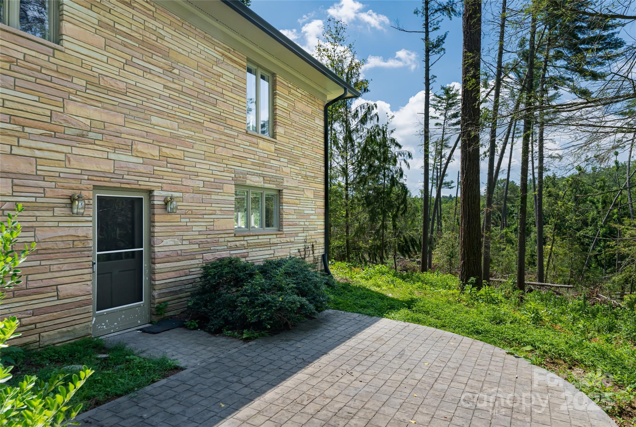 426 Vanderbilt Road Asheville, NC 28803 - Photo 43 of 46