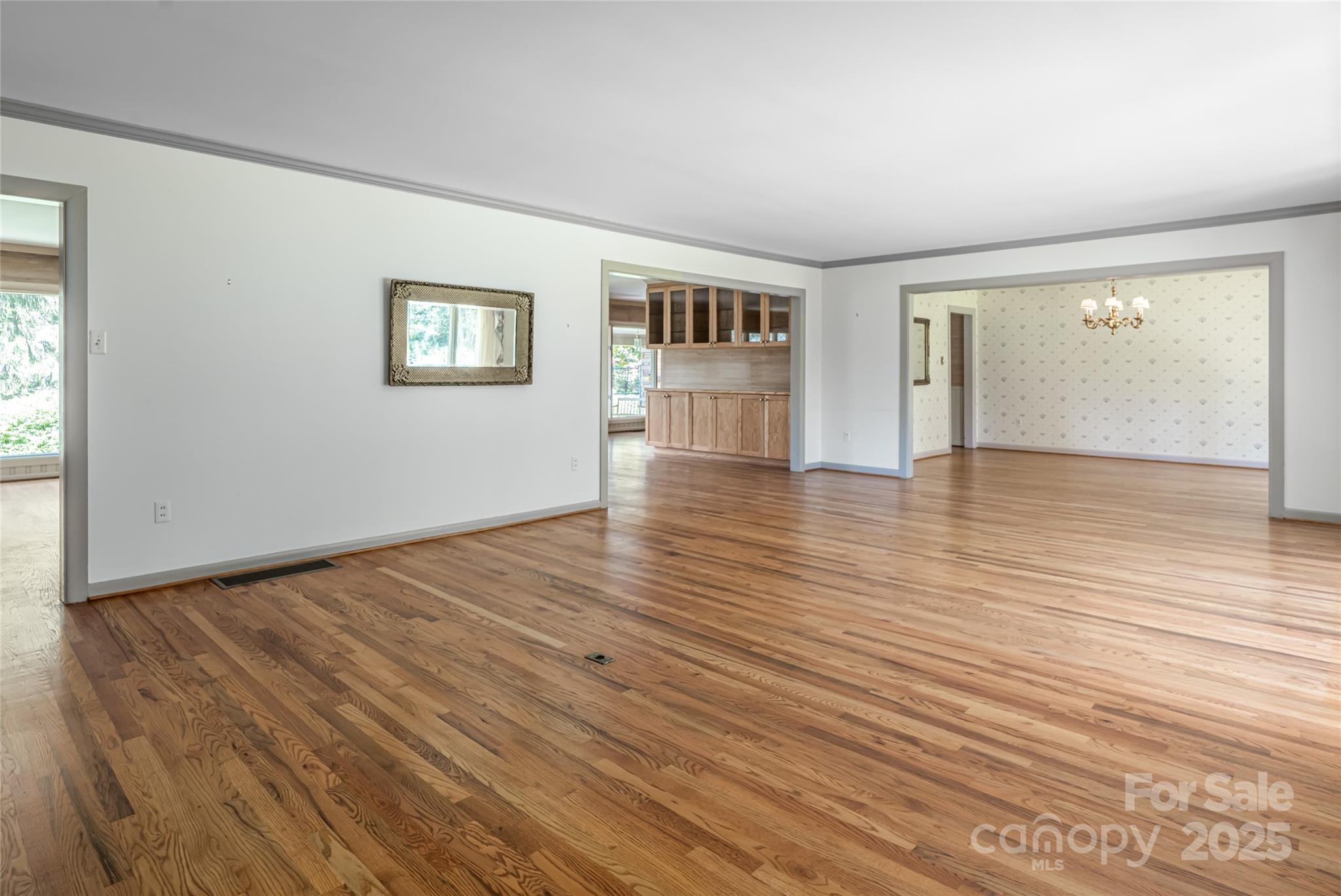 426 Vanderbilt Road Asheville, NC 28803 - Photo 6 of 46