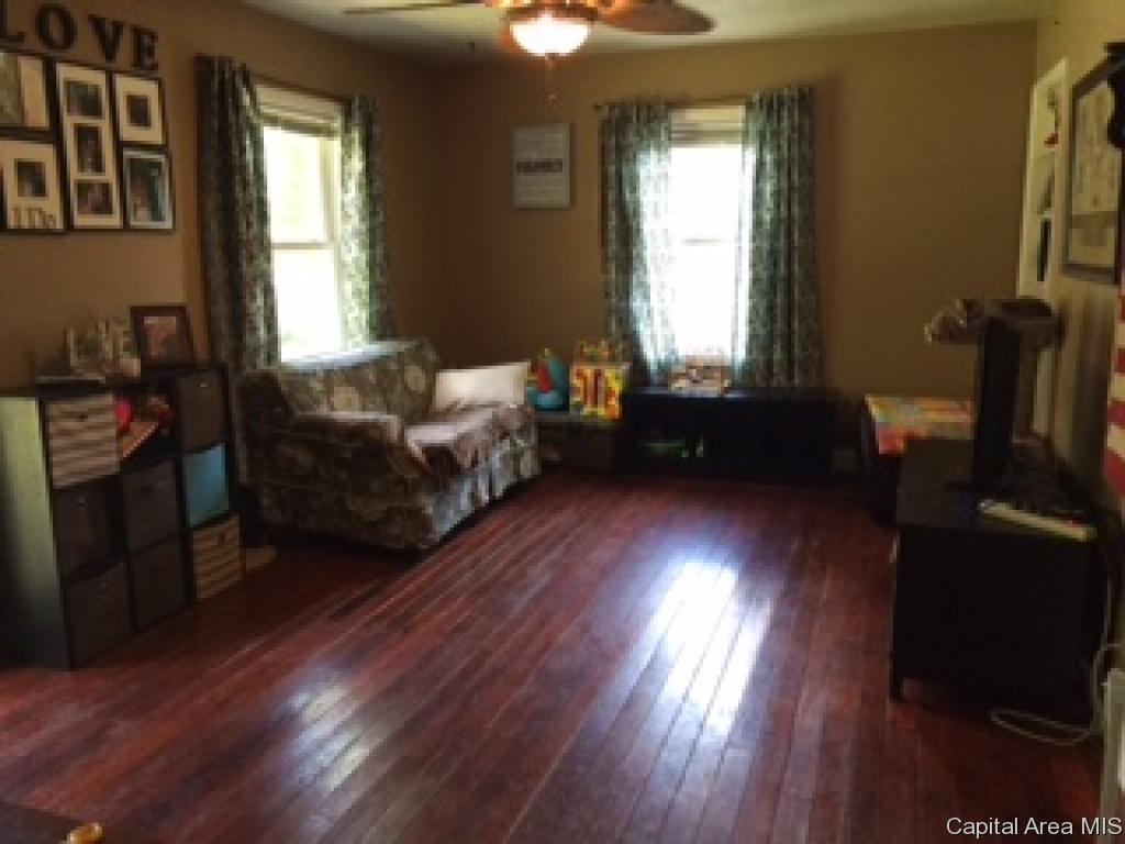 3325 Sherman Street Springfield, IL 62703 - Photo 2 of 22