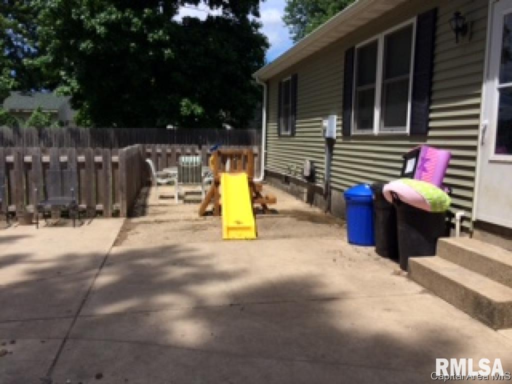 3325 Sherman Street Springfield, IL 62703 - Photo 21 of 22