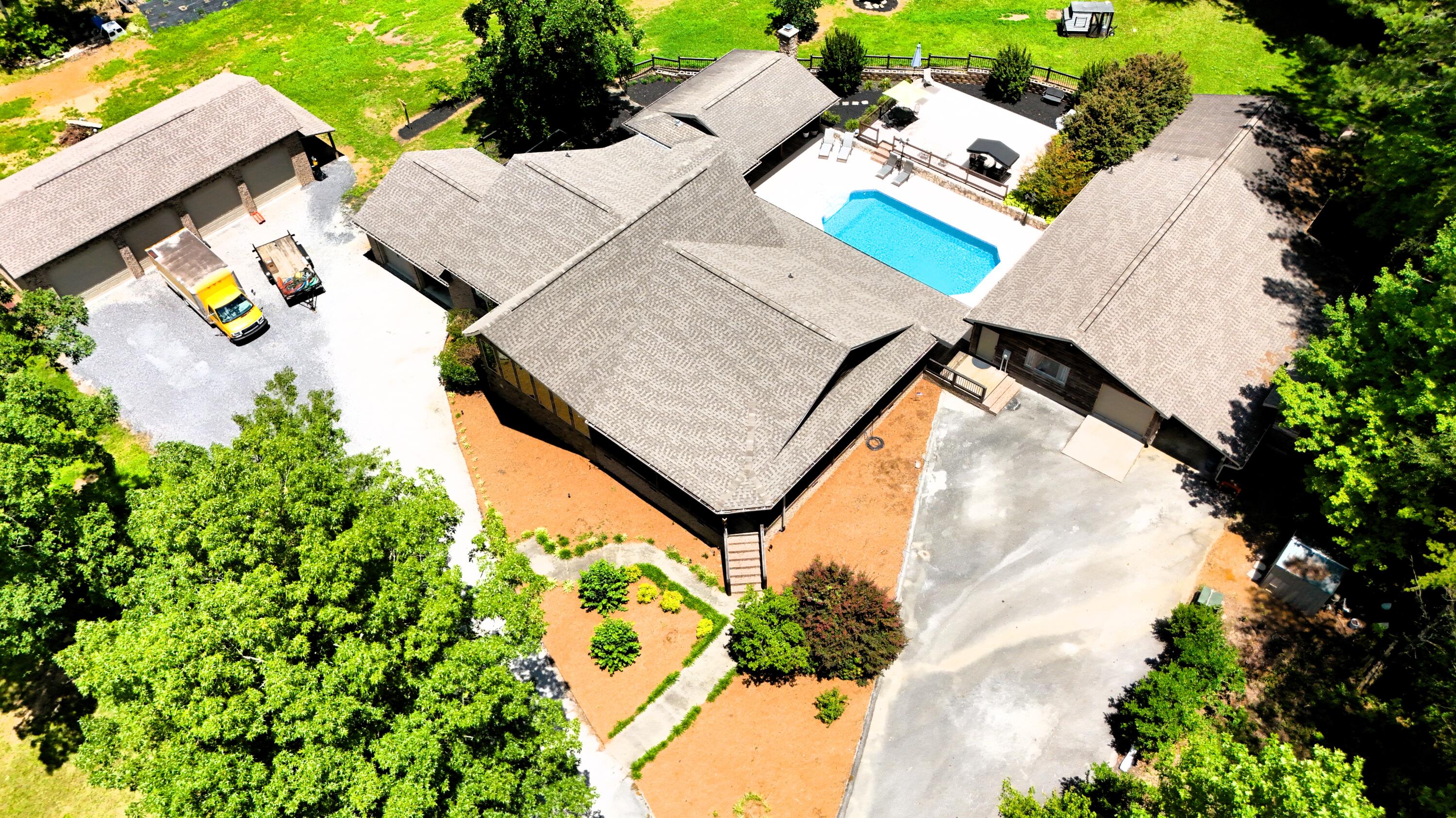 4440 Keith Road Ringgold, GA 30736 - Photo 4 of 92 This is HOME!