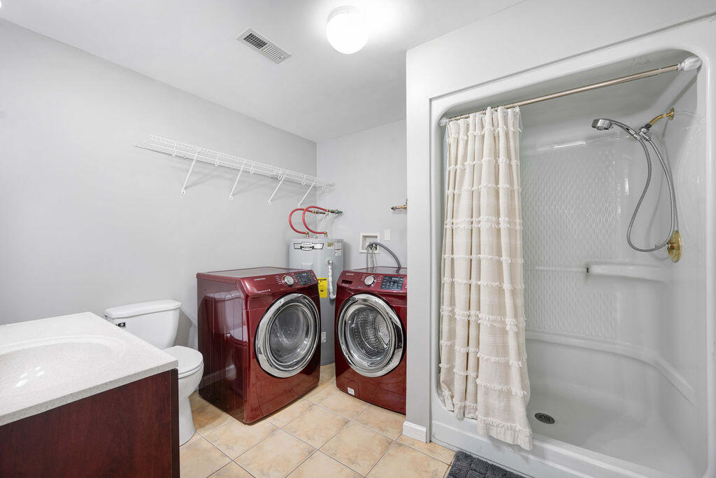 4440 Keith Road Ringgold, GA 30736 - Photo 60 of 92 Fukk bath with Laundry