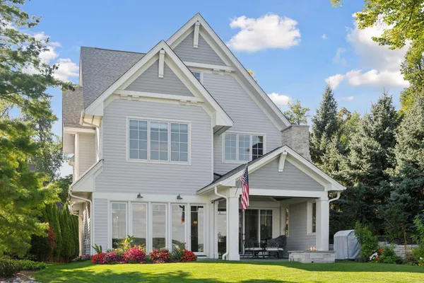$3,100,000 | 245 Lakeview Avenue, Tonka Bay, MN 55331