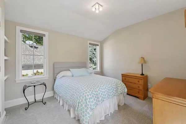 $3,100,000 | 245 Lakeview Avenue, Tonka Bay, MN 55331