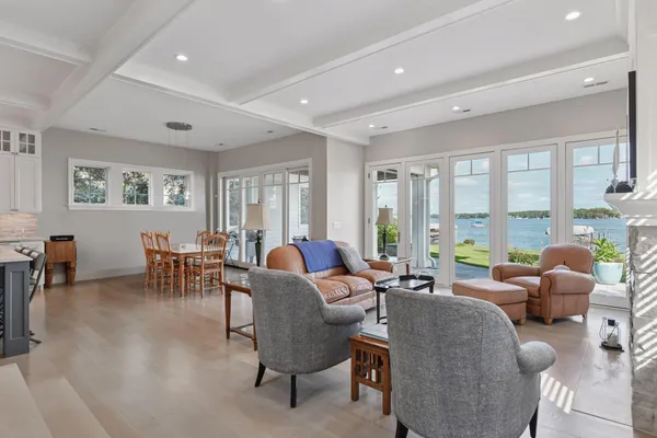 $3,100,000 | 245 Lakeview Avenue, Tonka Bay, MN 55331