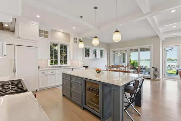 $3,100,000 | 245 Lakeview Avenue, Tonka Bay, MN 55331