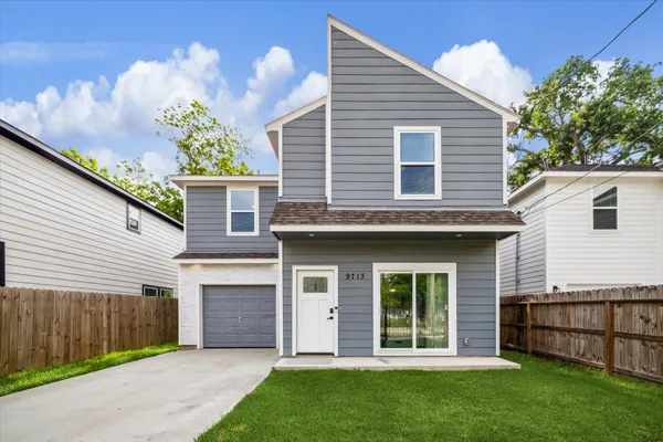 $1,950 | 9713 Beckley Street, Houston, TX 77088