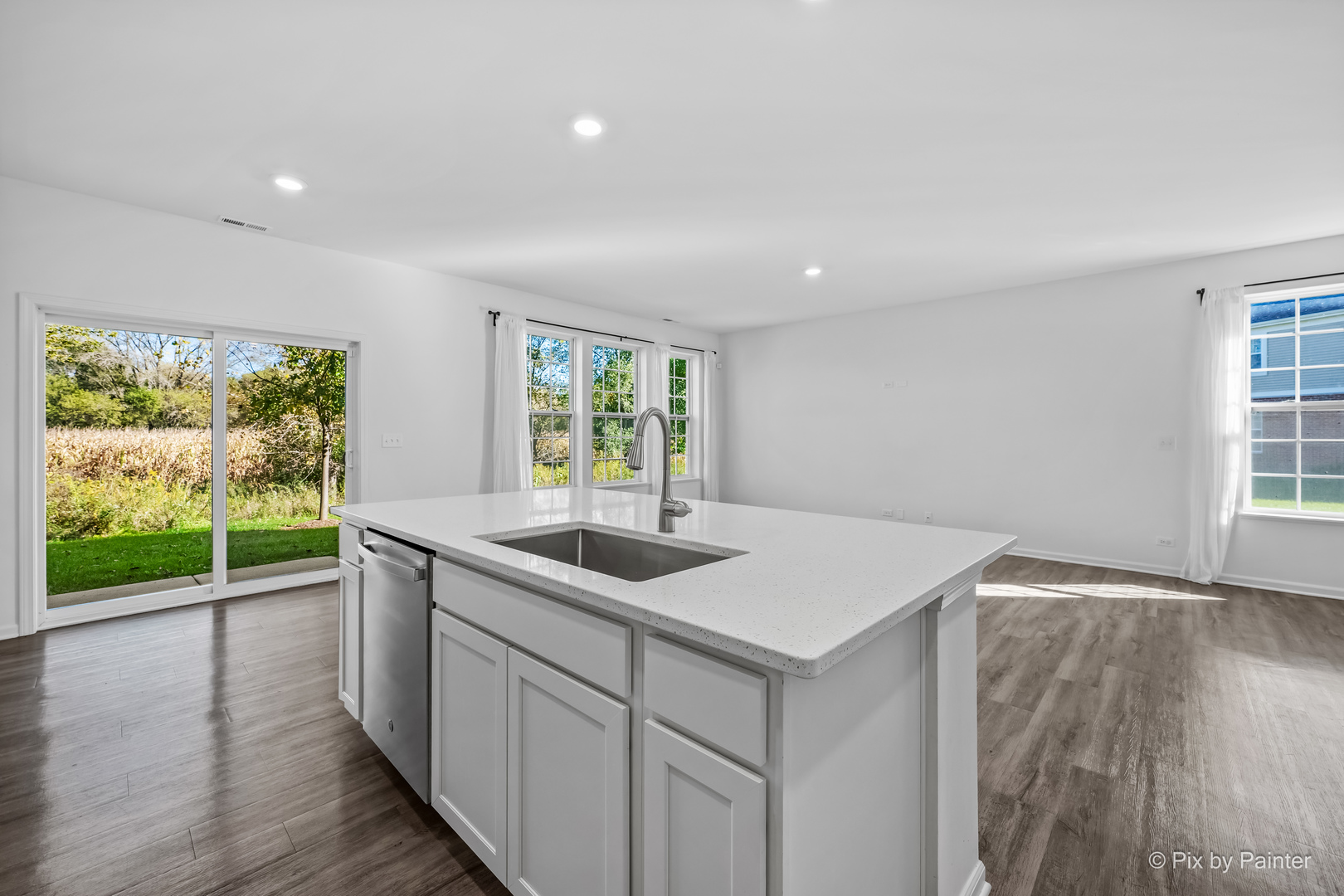 1303 Draper Road McHenry, IL 60050 - Photo 17 of 36 Gallery Image 17
