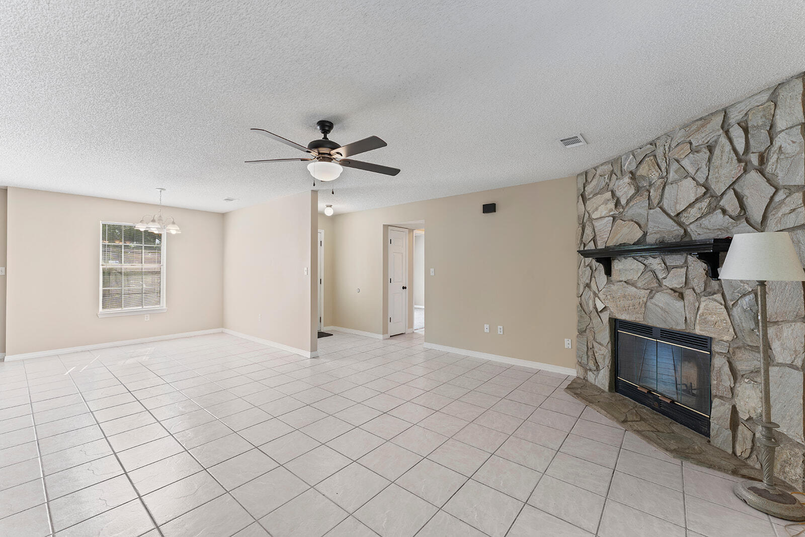 109 Nicole Lane Crestview, FL 32539 - Photo 17 of 60 DSC02175