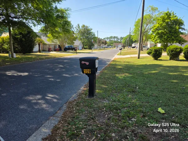 $299,900 | 109 Nicole Lane, Crestview, FL 32539