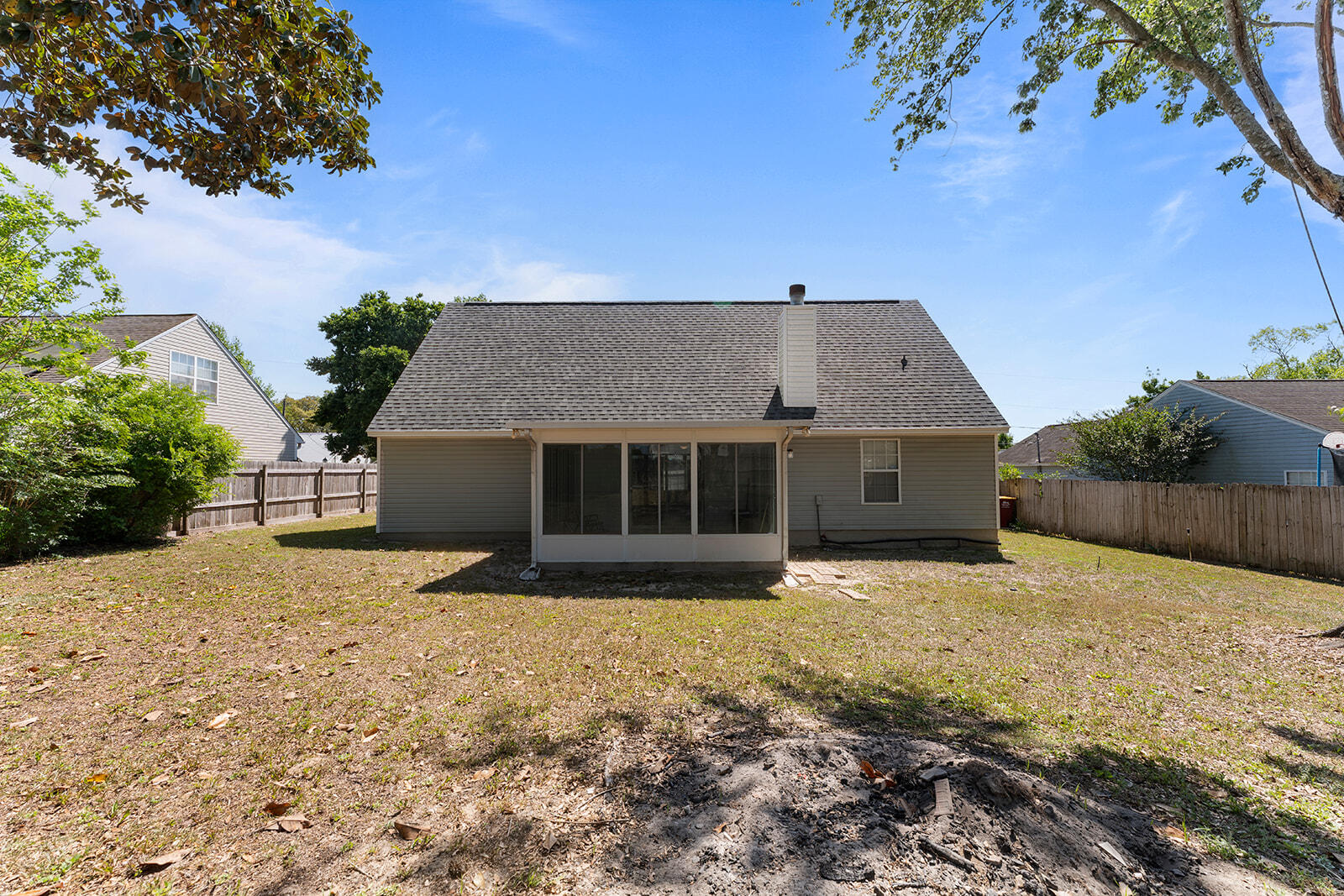 109 Nicole Lane Crestview, FL 32539 - Photo 52 of 60 a front view of a house with a yard