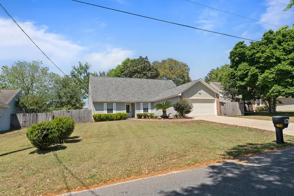 $299,900 | 109 Nicole Lane, Crestview, FL 32539