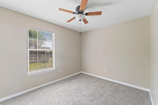 $299,900 | 109 Nicole Lane, Crestview, FL 32539