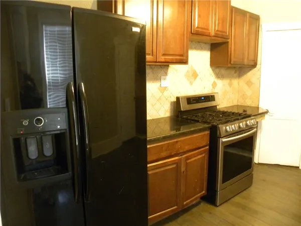 $950 | 1001 Coleman Avenue, Corpus Christi, TX 78401