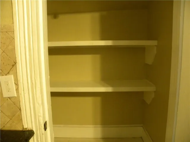 $950 | 1001 Coleman Avenue, Corpus Christi, TX 78401