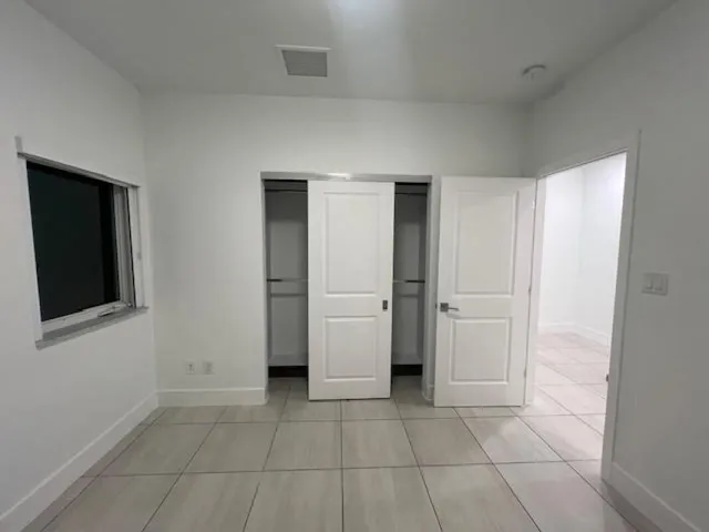 $2,995 | 3884 Melaleuca Lane, Lake Worth, FL 33461