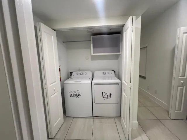 $2,995 | 3884 Melaleuca Lane, Lake Worth, FL 33461