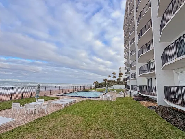 $2,200 | 111 South Atlantic Avenue, Unit 102, Ormond Beach, FL 32176