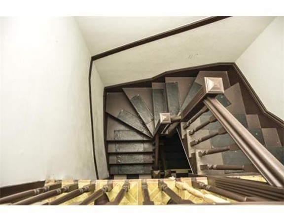 9 Ridgewood Street Boston, MA 02122 - Photo 5 of 9 Gallery Image 5