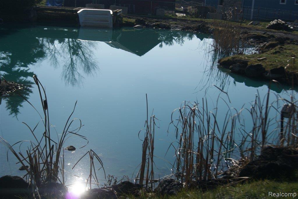 3105 Berry Road Ypsilanti, MI 48198 - Photo 9 of 22 POND