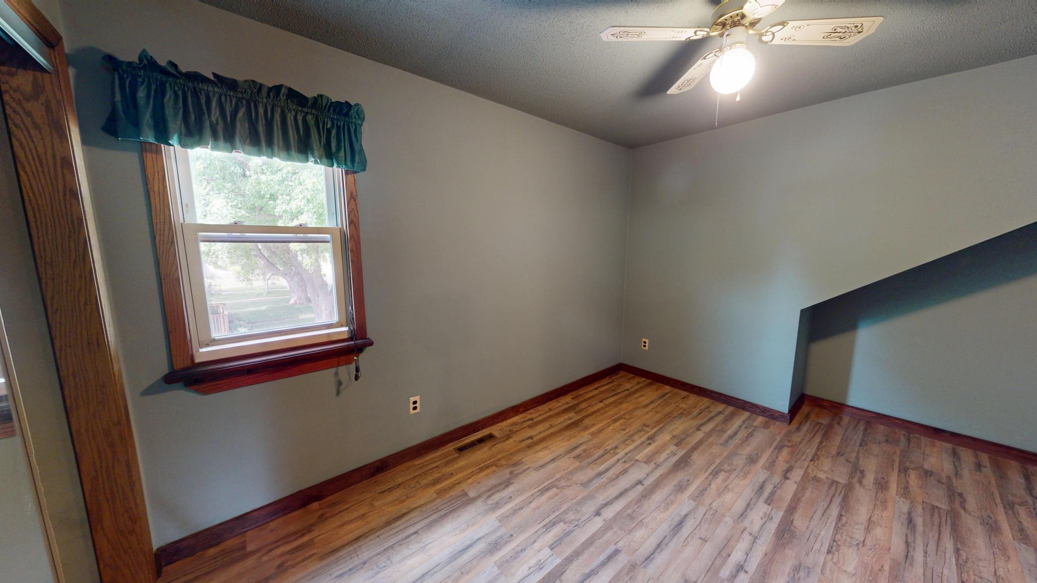 119 Morningside Road Albert Lea, MN 56007 - Photo 14 of 37