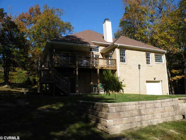 20141 Ivan Road Petersburg, VA 23803 - Photo 3 of 12 Exterior Back - Rear deck to relax