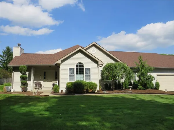 $331,000 | 806 Kocher Drive, Grove City, PA 16127