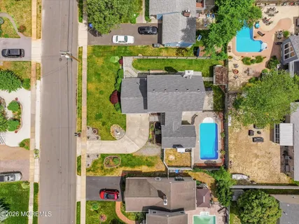 $730,000 | 14 Scheiber Drive, Brick, NJ 08723