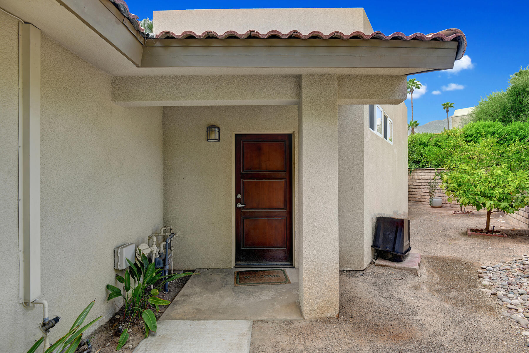 2915 Guadalupe Road Palm Springs, CA 92264 - Photo 42 of 52 a view of entryway with outdoor space