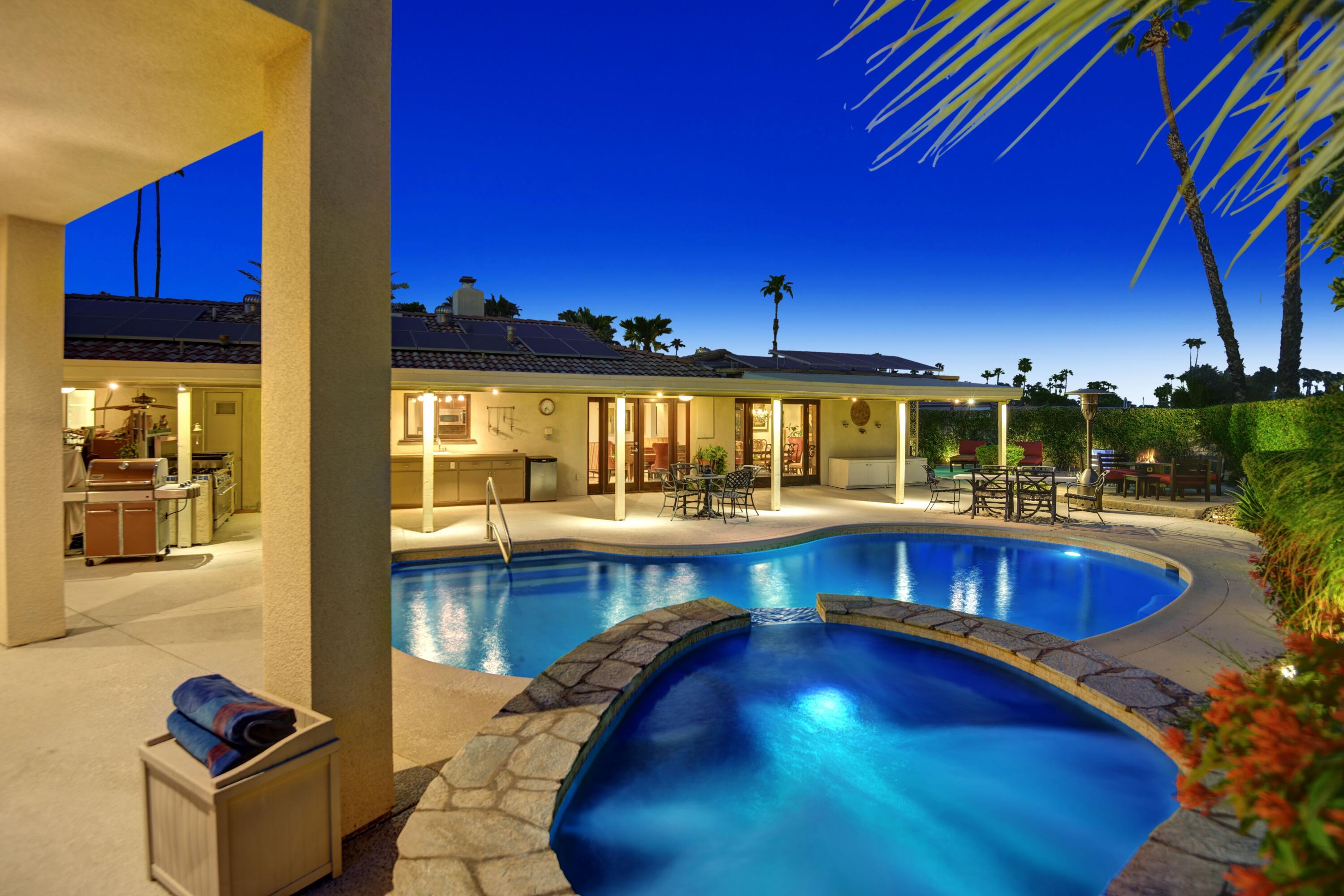 2915 Guadalupe Road Palm Springs, CA 92264 - Photo 10 of 52 a view of a house with swimming pool