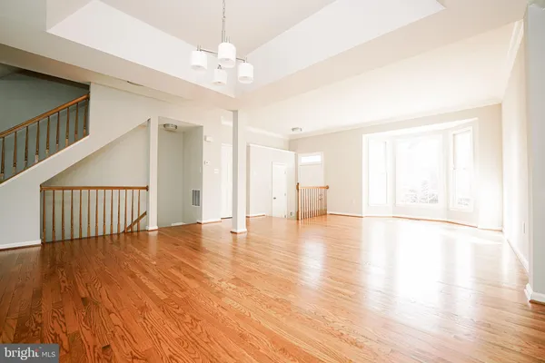 $690,000 | 6584 Irvin Court, Alexandria, VA 22312