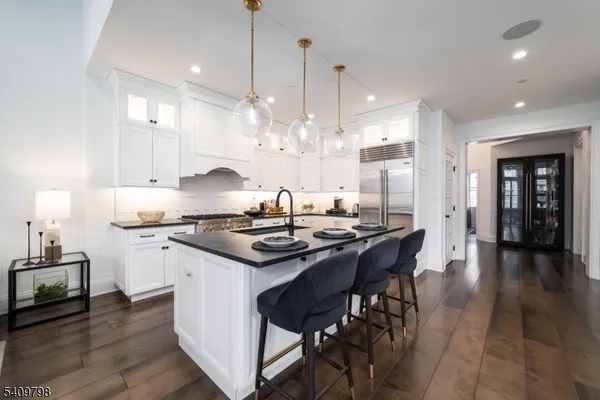 $1,395,000 | 3 Concord Court, Warren, NJ 07059