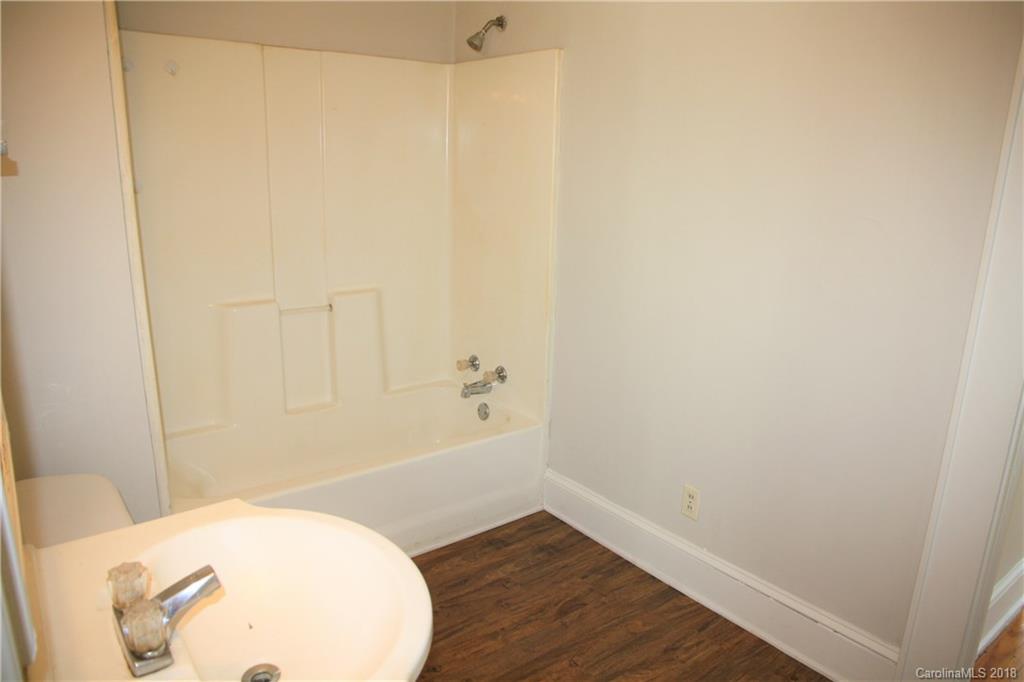 216 Tomberlin Road Mount Holly, NC 28120 - Photo 12 of 21 Gallery Image 12