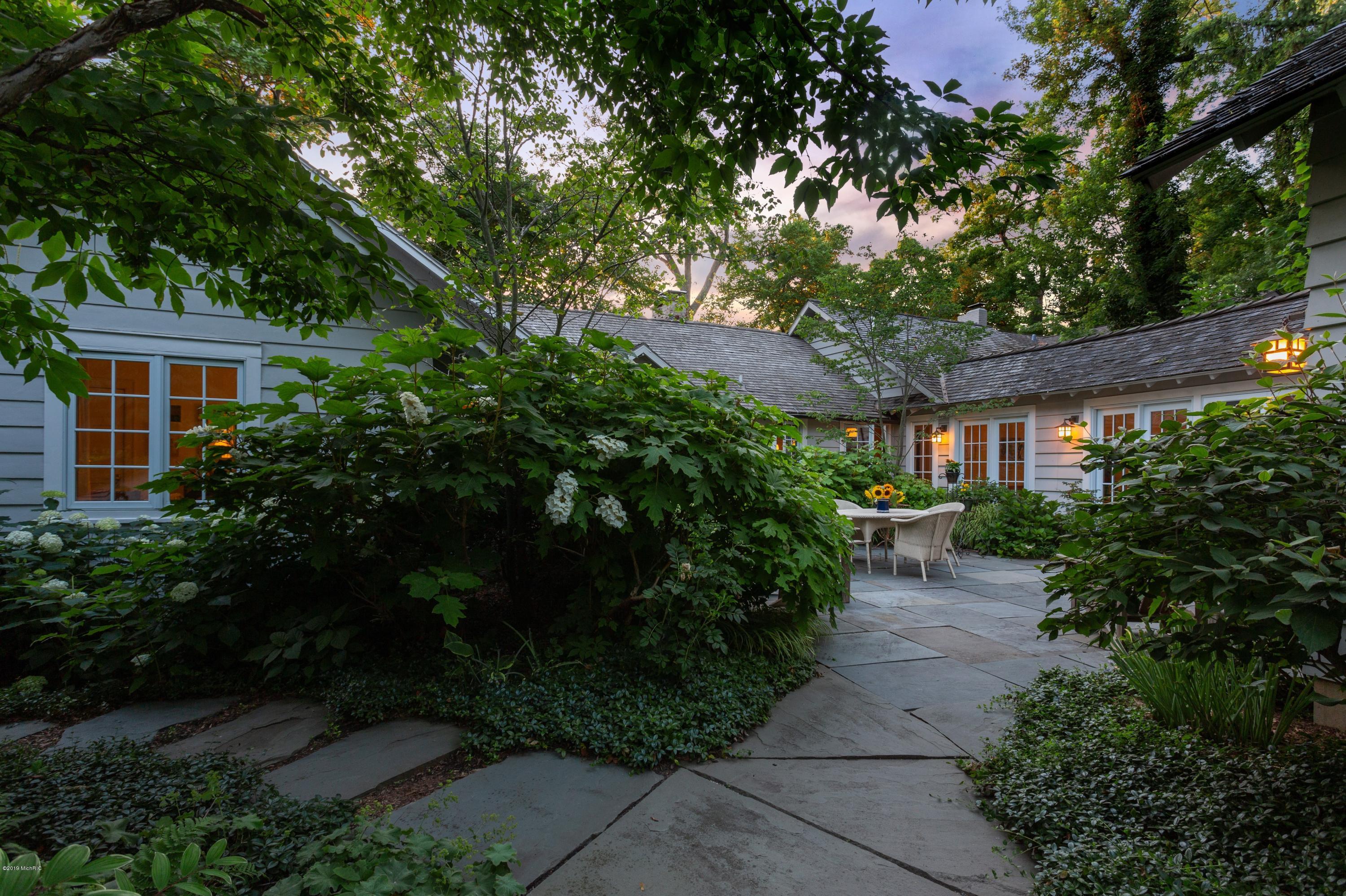 15120 Lakeshore Road Lakeside, MI 49116 - Photo 3 of 45 Courtyard Entry