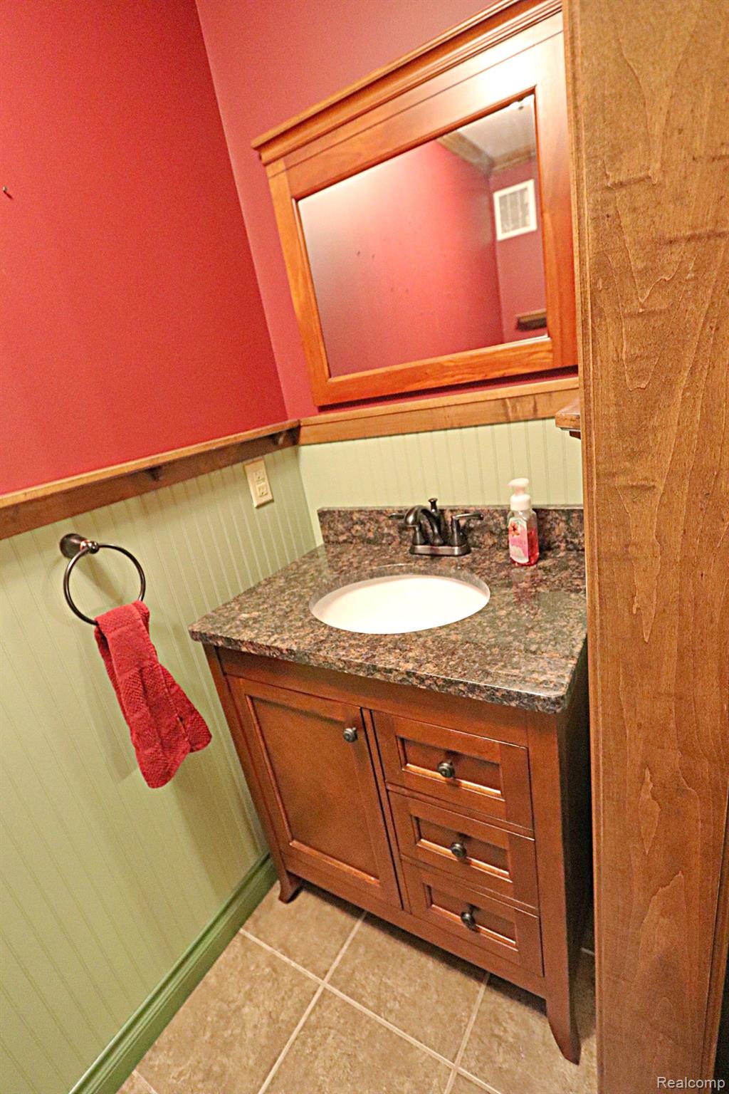2489 North McKinley Road Flushing, MI 48433 - Photo 23 of 26 Gallery Image 23