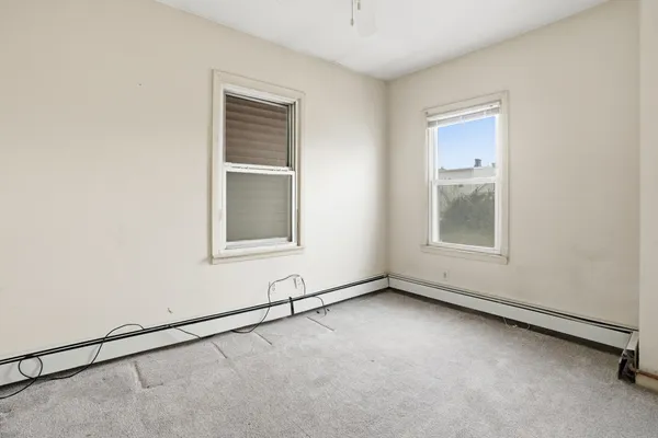 $425,000 | 209 Hamilton Street, Harrison, NJ 07029