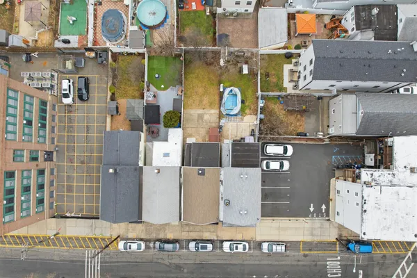 $425,000 | 209 Hamilton Street, Harrison, NJ 07029